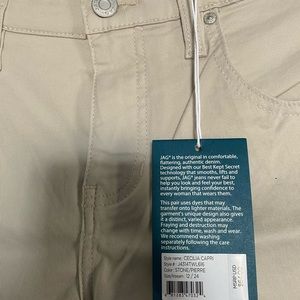 Jag crop jeans. NWT.